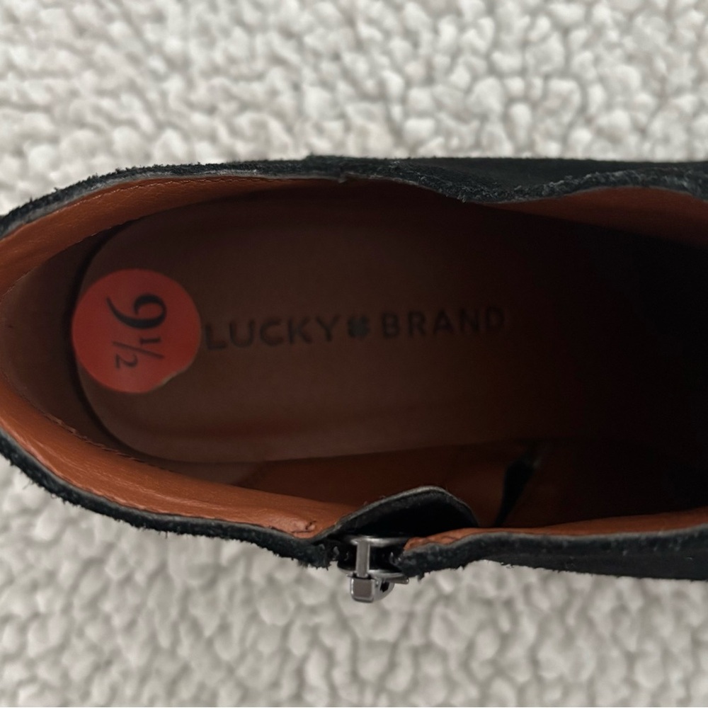 LUCKY BRAND Black Suede Ankle Boots. Size 9 1/2 Worn Once. No Box Excellent Cond - Picture 7 of 13